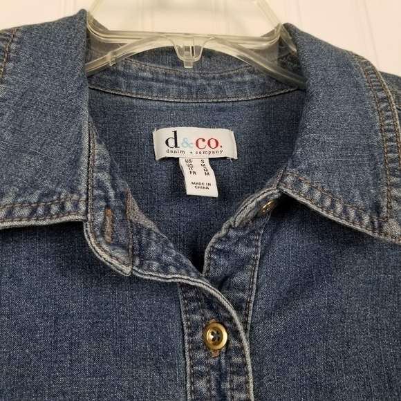 Denim&Co Denim Jean Button Tunic Shirt Pockets Long Sleeve Vintage Size Small - Picture 6 of 9
